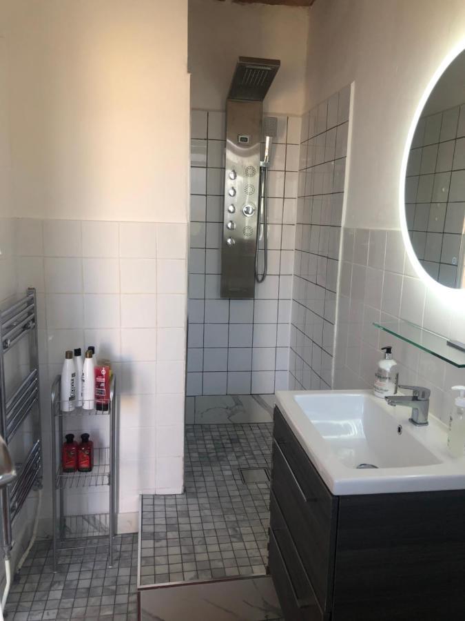 Апартаменты Super Location 2, 1Min Metro 10 Min From Camden Лондон Экстерьер фото